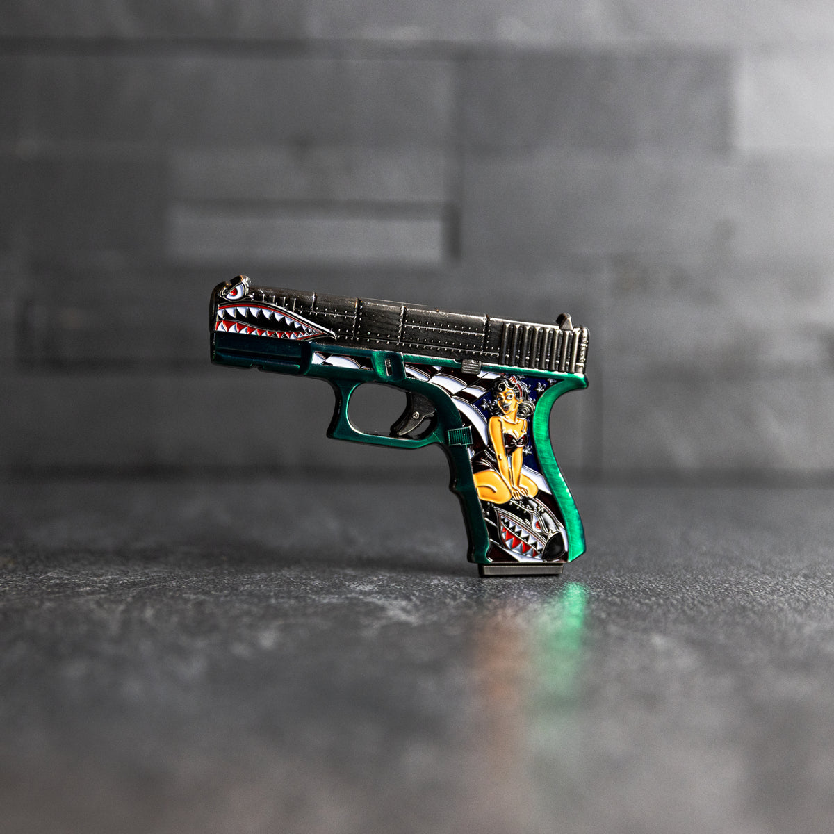 Pin Up Crayon Glock